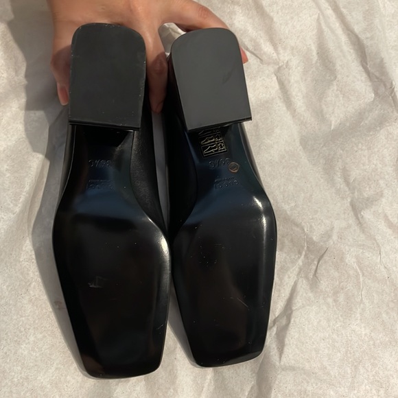 NWOT Gucci square toe pumps with block heel and patent black accents - Picture 5 of 12